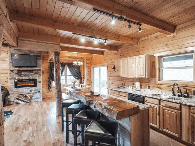 28845 Big Pine Road , Logan, OH 43138 Photo 11