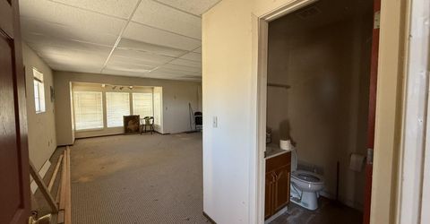 30 E Tognoli Lane, Yerington, NV 89447 Photo