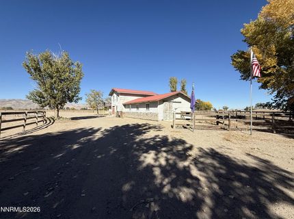 30 E Tognoli Lane, Yerington, NV 89447 Photo
