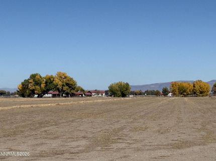 30 E Tognoli Lane, Yerington, NV 89447 Photo