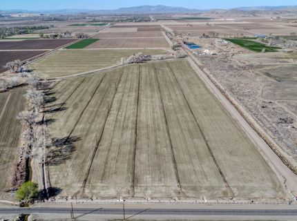 30 E Tognoli Lane, Yerington, NV 89447 Photo