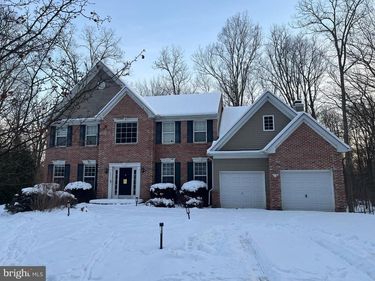 2213 MERLOT LANE , EAST STROUDSBURG, PA 18302