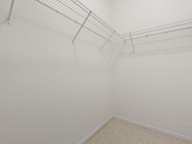 3899 Hampshire Avenue , Powell, OH 43065 Photo 23