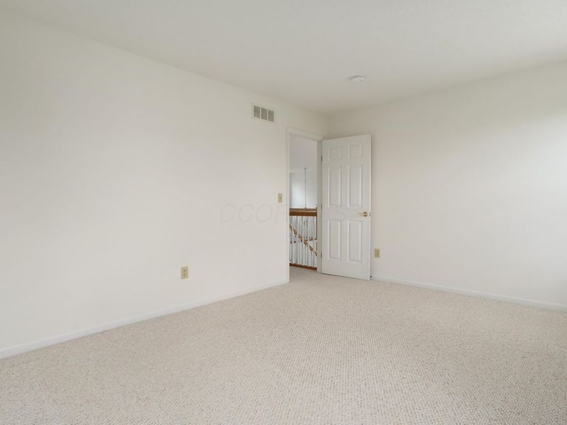 3899 Hampshire Avenue , Powell, OH 43065 Photo 32