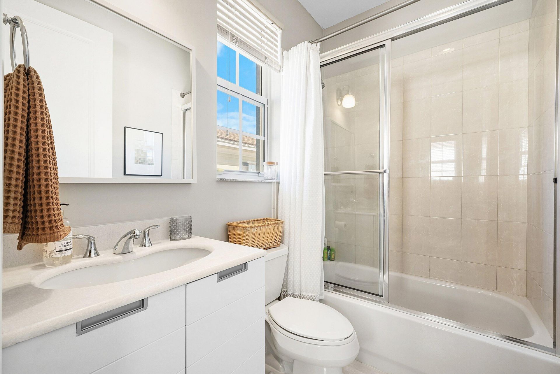 150 NE 6th Avenue, Unit C, Delray Beach, FL 33483 Photo