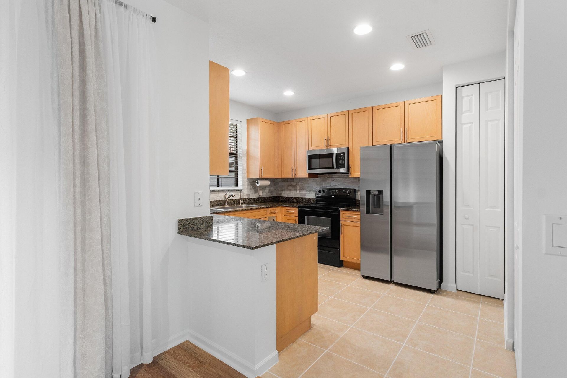 238 E Chrystie Circle, Delray Beach, FL 33484 Photo