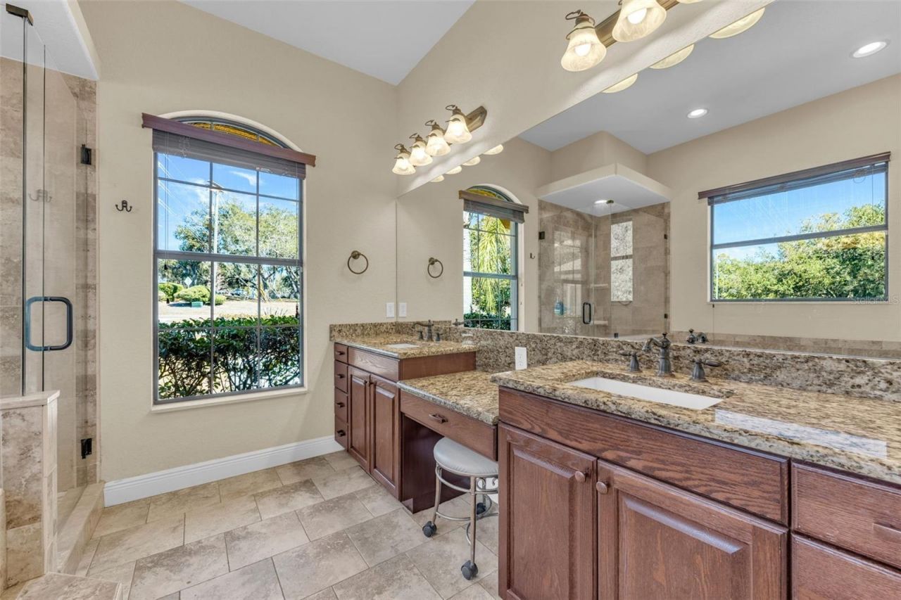 13101 Shadow Run Boulevard , Riverview, FL 33569 Photo