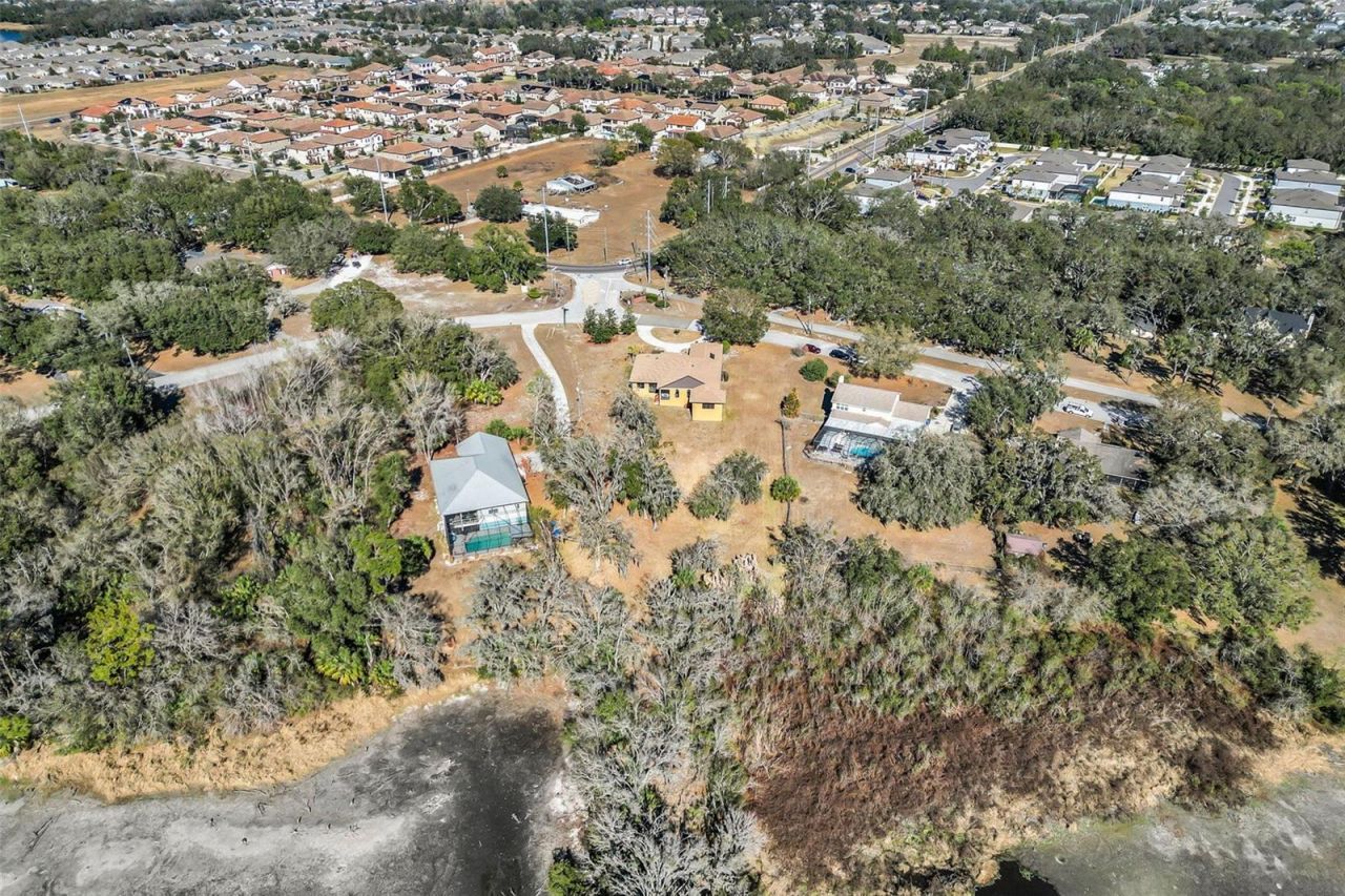 13101 Shadow Run Boulevard , Riverview, FL 33569 Photo