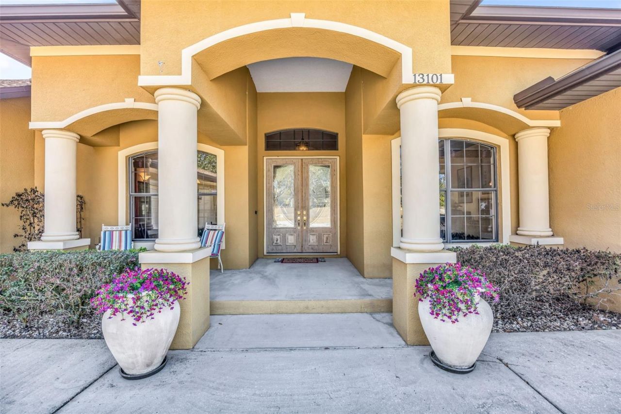 13101 Shadow Run Boulevard , Riverview, FL 33569 Photo