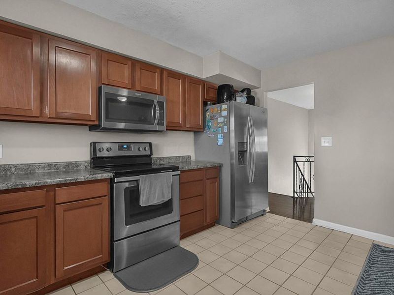 1452 Ironwood Drive, Columbus, OH 43229 Photo 12