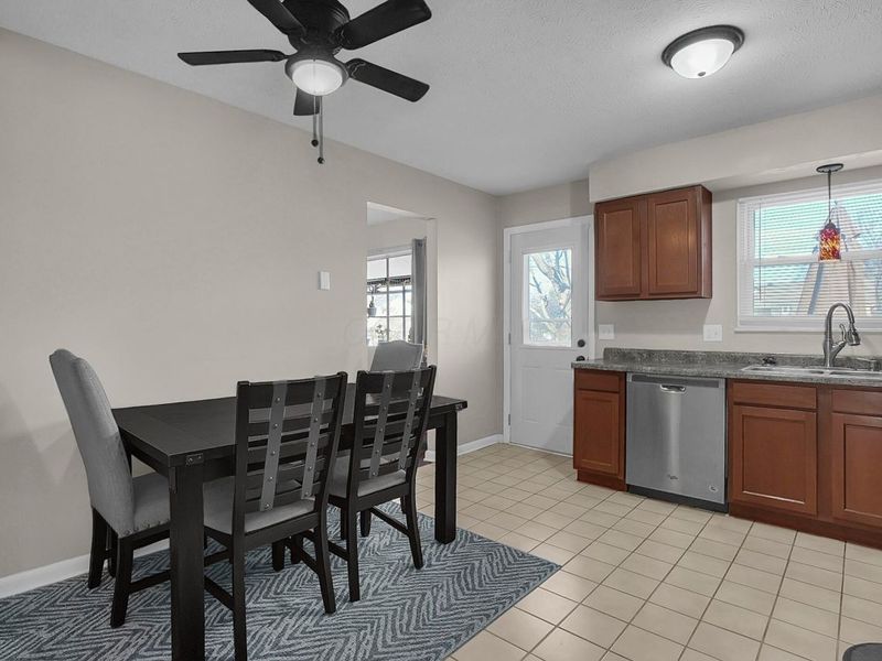 1452 Ironwood Drive, Columbus, OH 43229 Photo 14