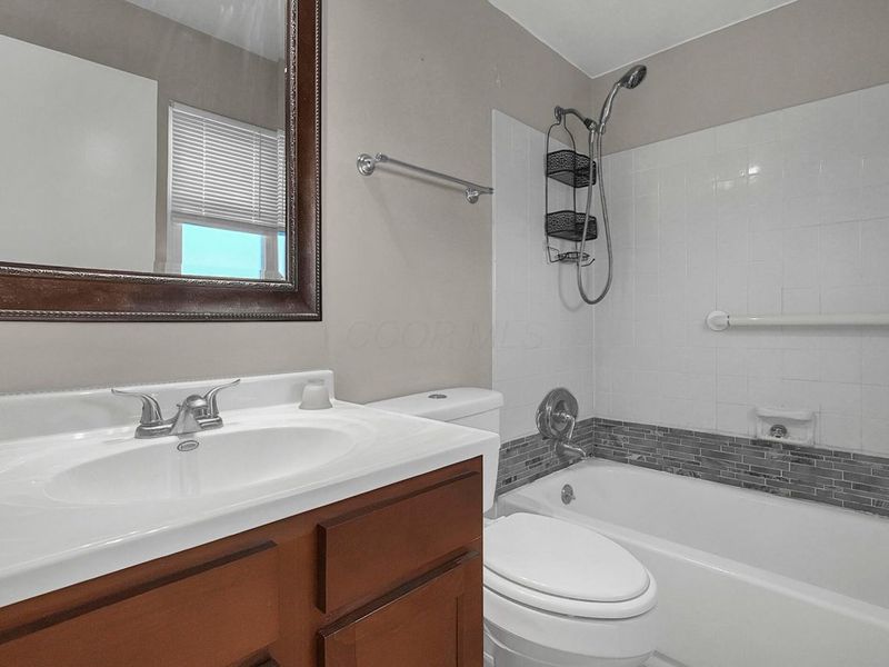 1452 Ironwood Drive, Columbus, OH 43229 Photo 23