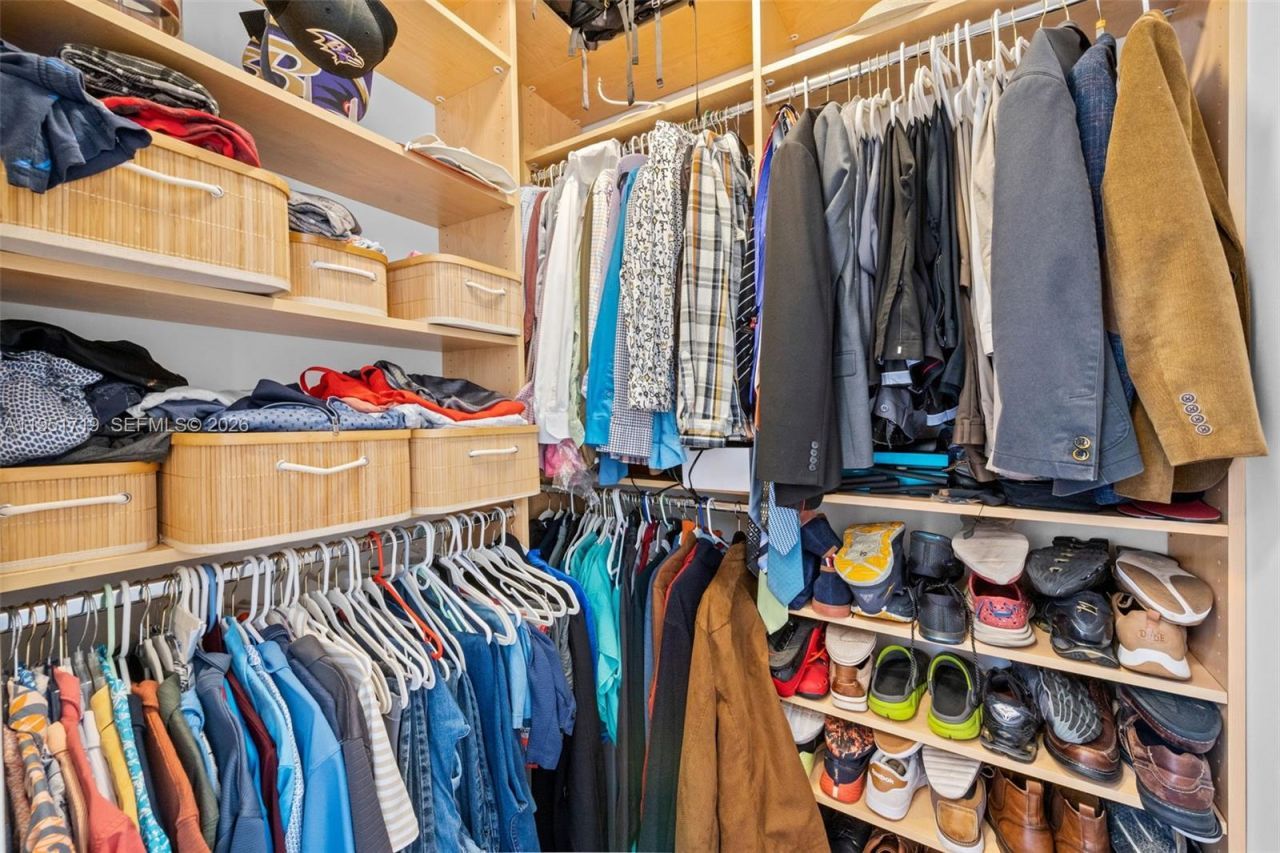 6061 SW 13th St , West Miami, FL 33144 Photo