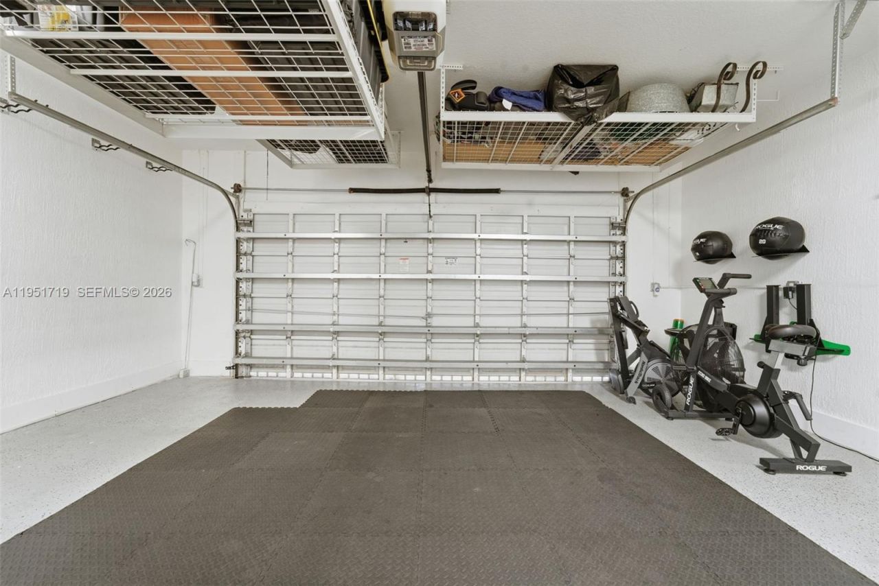 6061 SW 13th St , West Miami, FL 33144 Photo