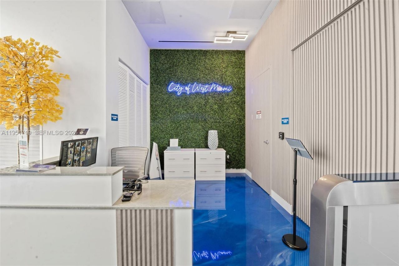 6061 SW 13th St , West Miami, FL 33144 Photo