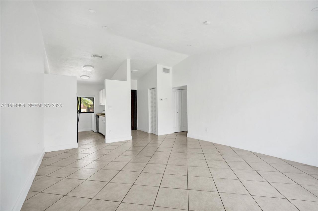 12216 SW 110th Ln, Miami, FL 33186 Photo