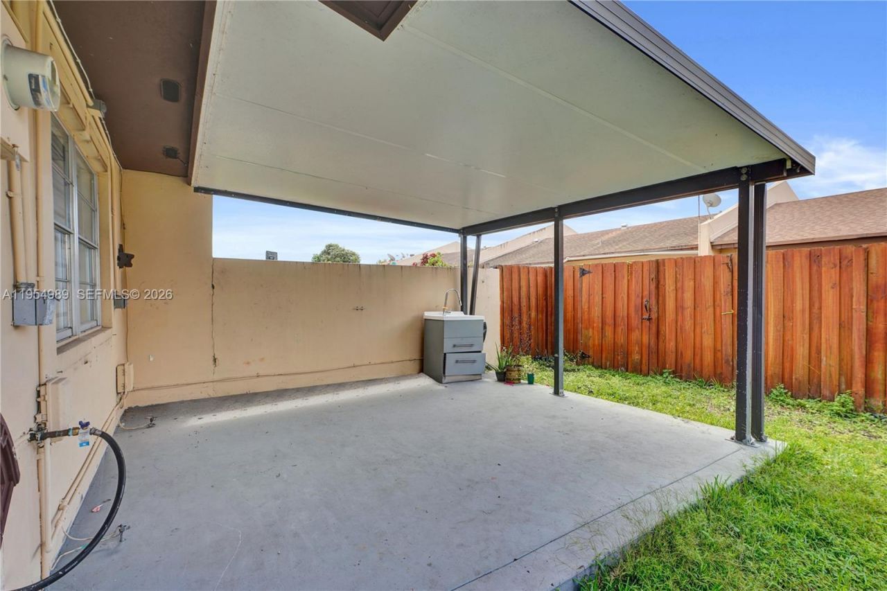 12216 SW 110th Ln, Miami, FL 33186 Photo