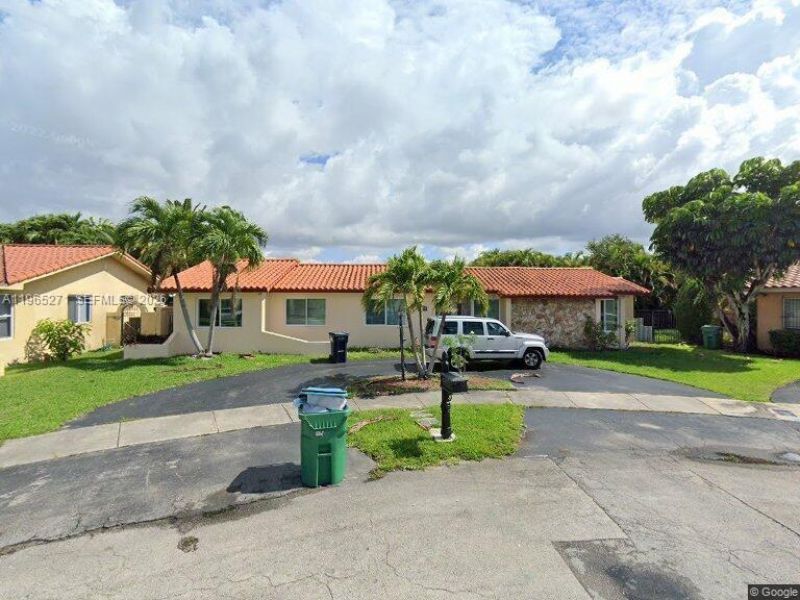 7715 SW 21st Ter, Miami, FL 33155 Photo