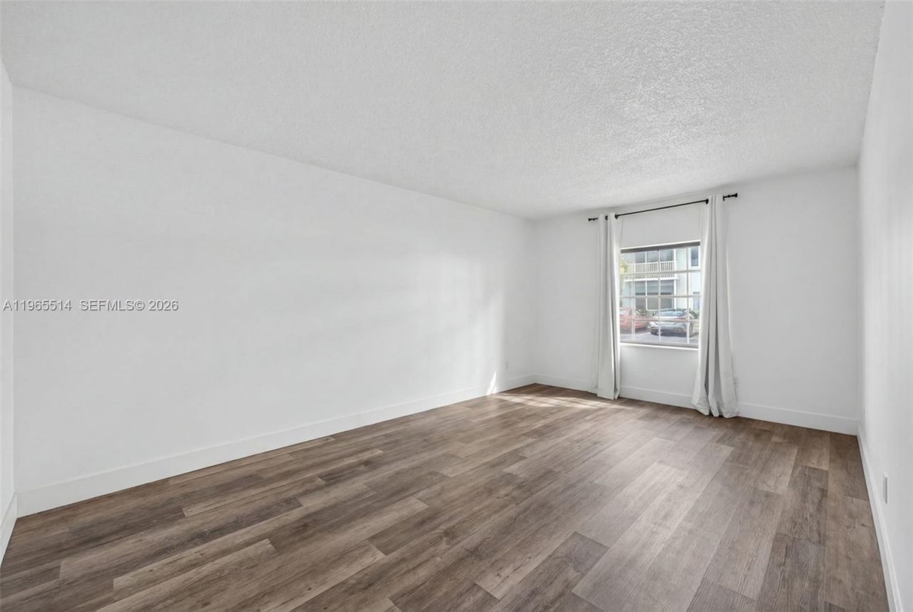 170 Cypress Club Dr , Unit 712, Pompano Beach, FL 33060 Photo