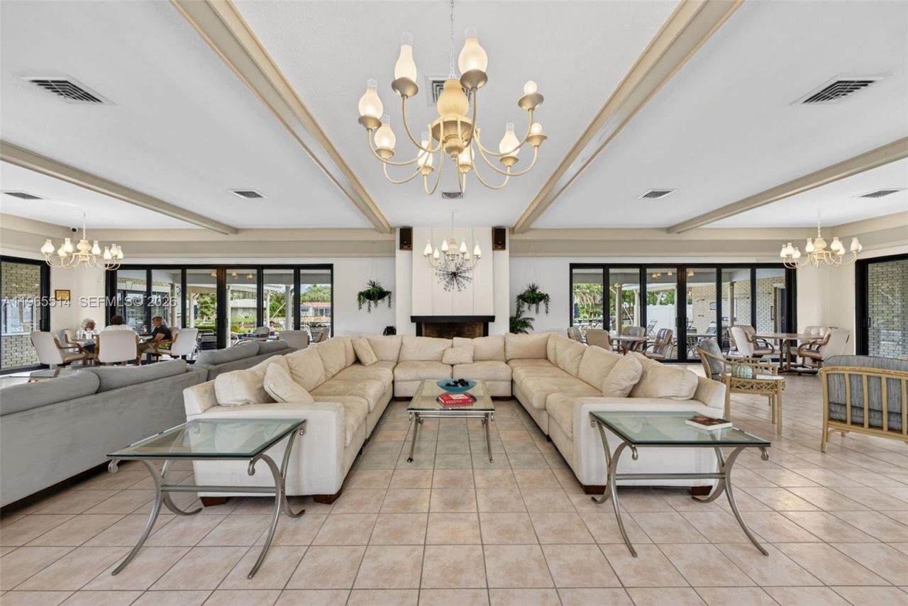 170 Cypress Club Dr , Unit 712, Pompano Beach, FL 33060 Photo