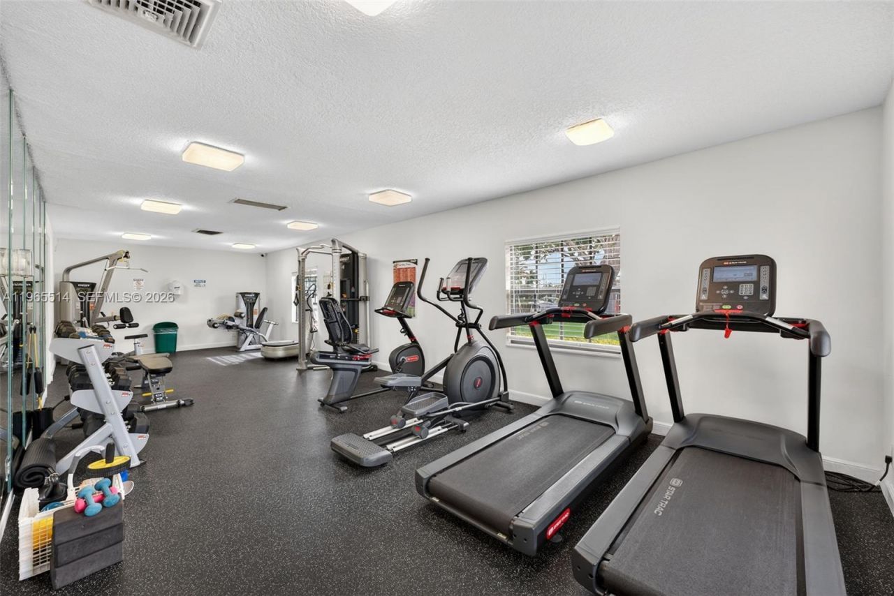 170 Cypress Club Dr , Unit 712, Pompano Beach, FL 33060 Photo