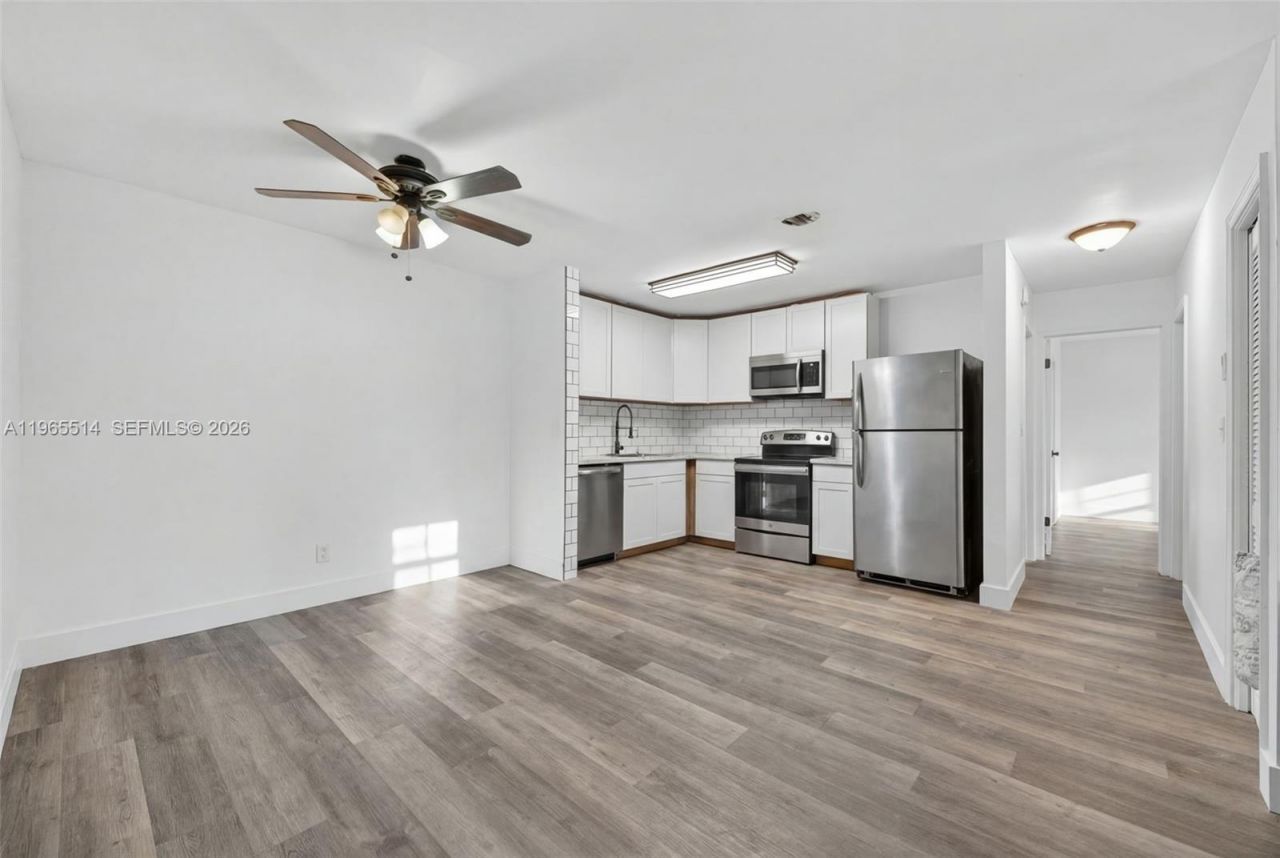 170 Cypress Club Dr , Unit 712, Pompano Beach, FL 33060 Photo