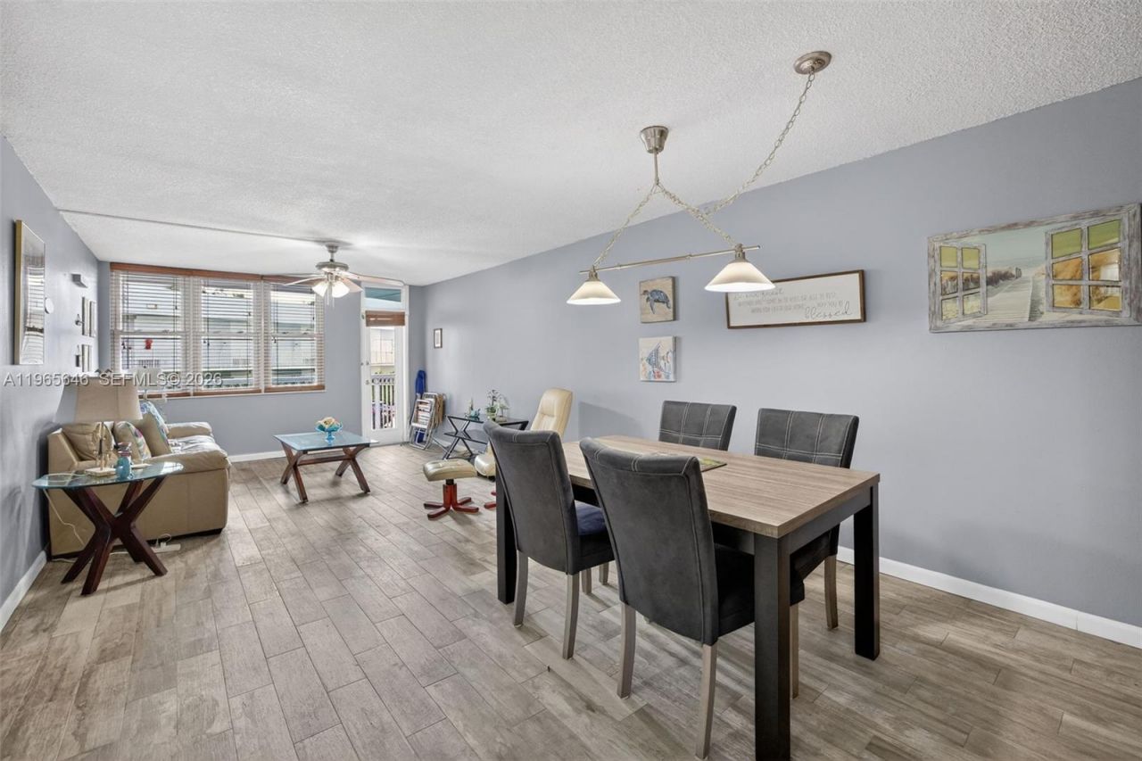 1913 S Ocean Dr, Unit 209, Hallandale Beach, FL 33009 Photo