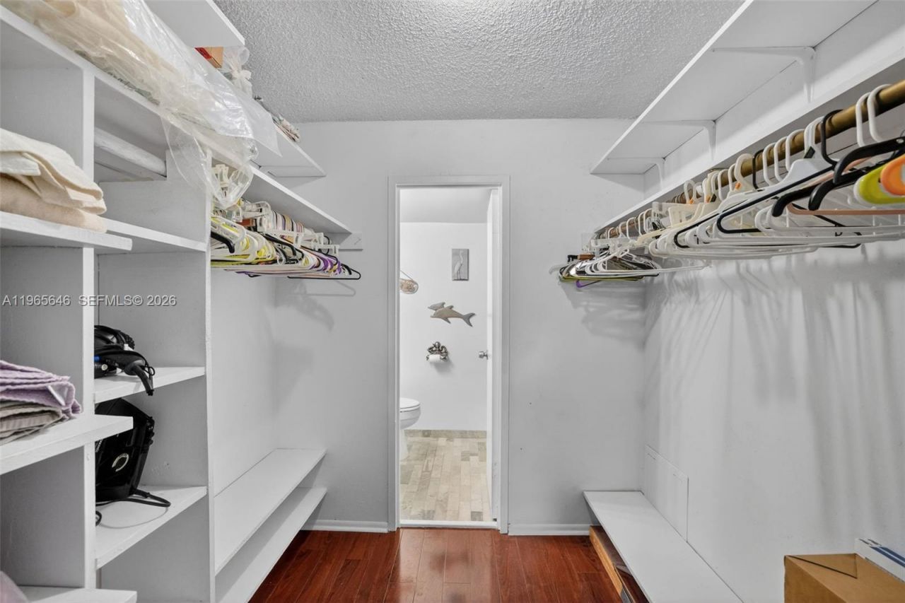 1913 S Ocean Dr, Unit 209, Hallandale Beach, FL 33009 Photo