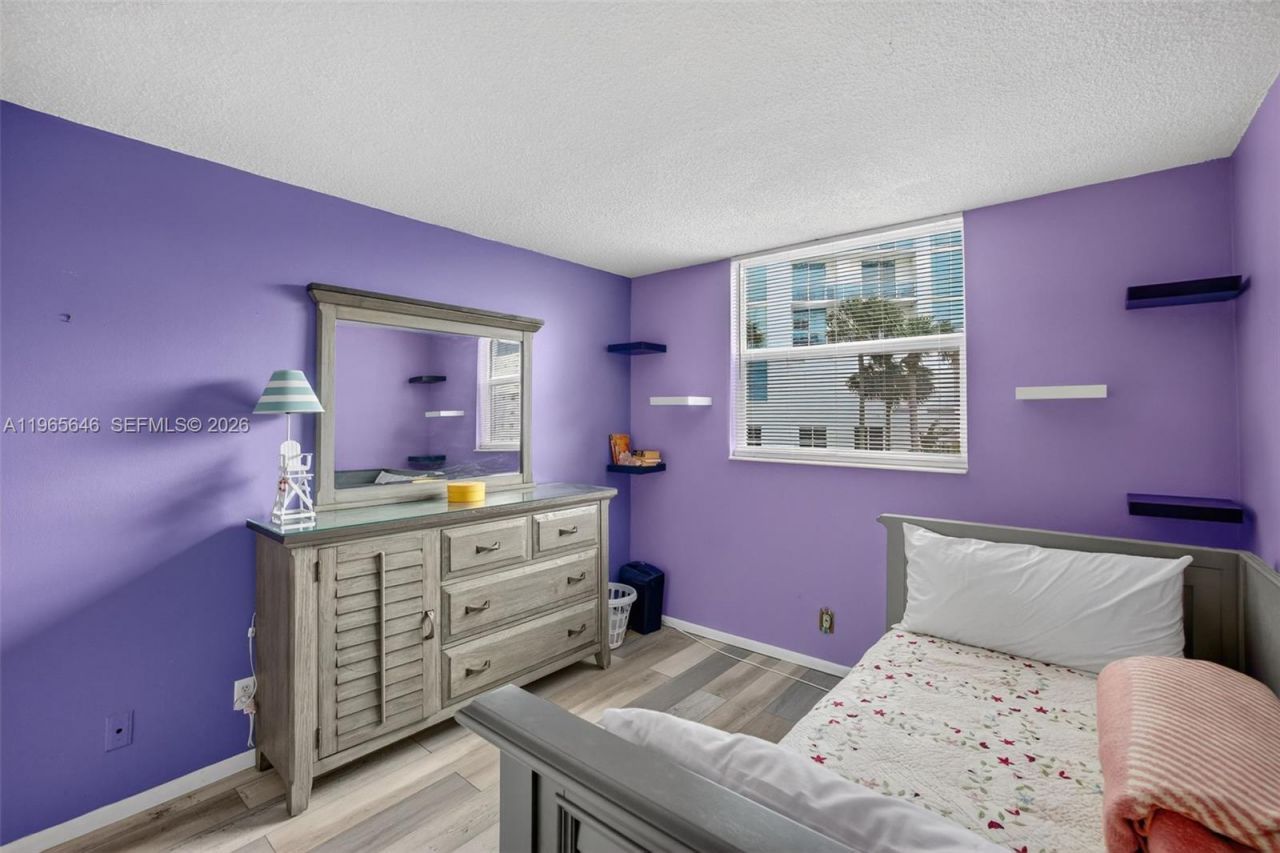 1913 S Ocean Dr, Unit 209, Hallandale Beach, FL 33009 Photo