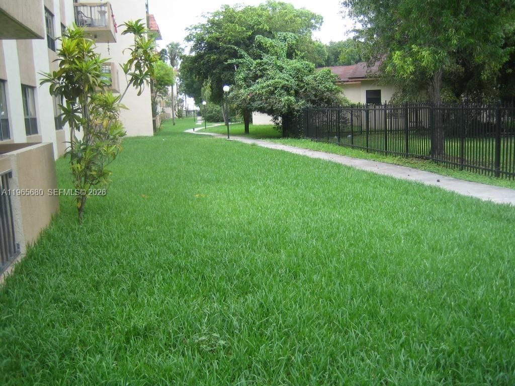 1121 SW 122 Av , Unit 414, Miami, FL 33184 Photo