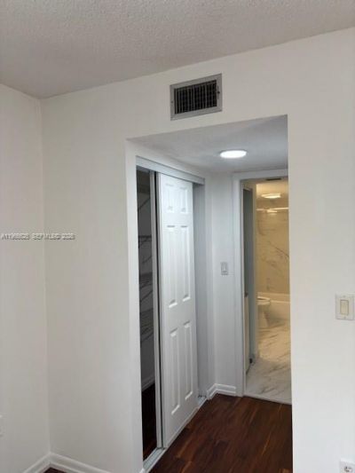 15539 N Miami Lakeway N, Unit 201-22, Miami Lakes, FL 33014 Photo
