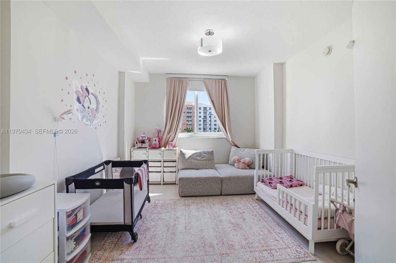 2775 NE 187th St, Unit 625, Aventura, FL 33180 Photo