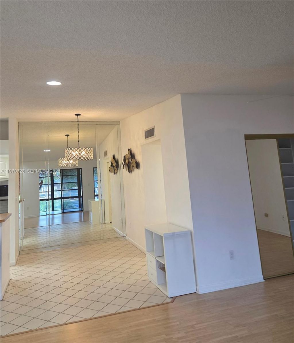9842 Belfort Cir, Unit 214A4, Tamarac, FL 33321 Photo