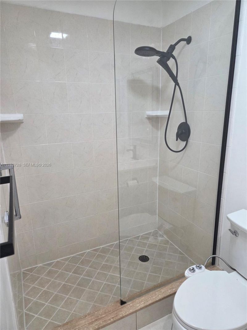 9842 Belfort Cir, Unit 214A4, Tamarac, FL 33321 Photo