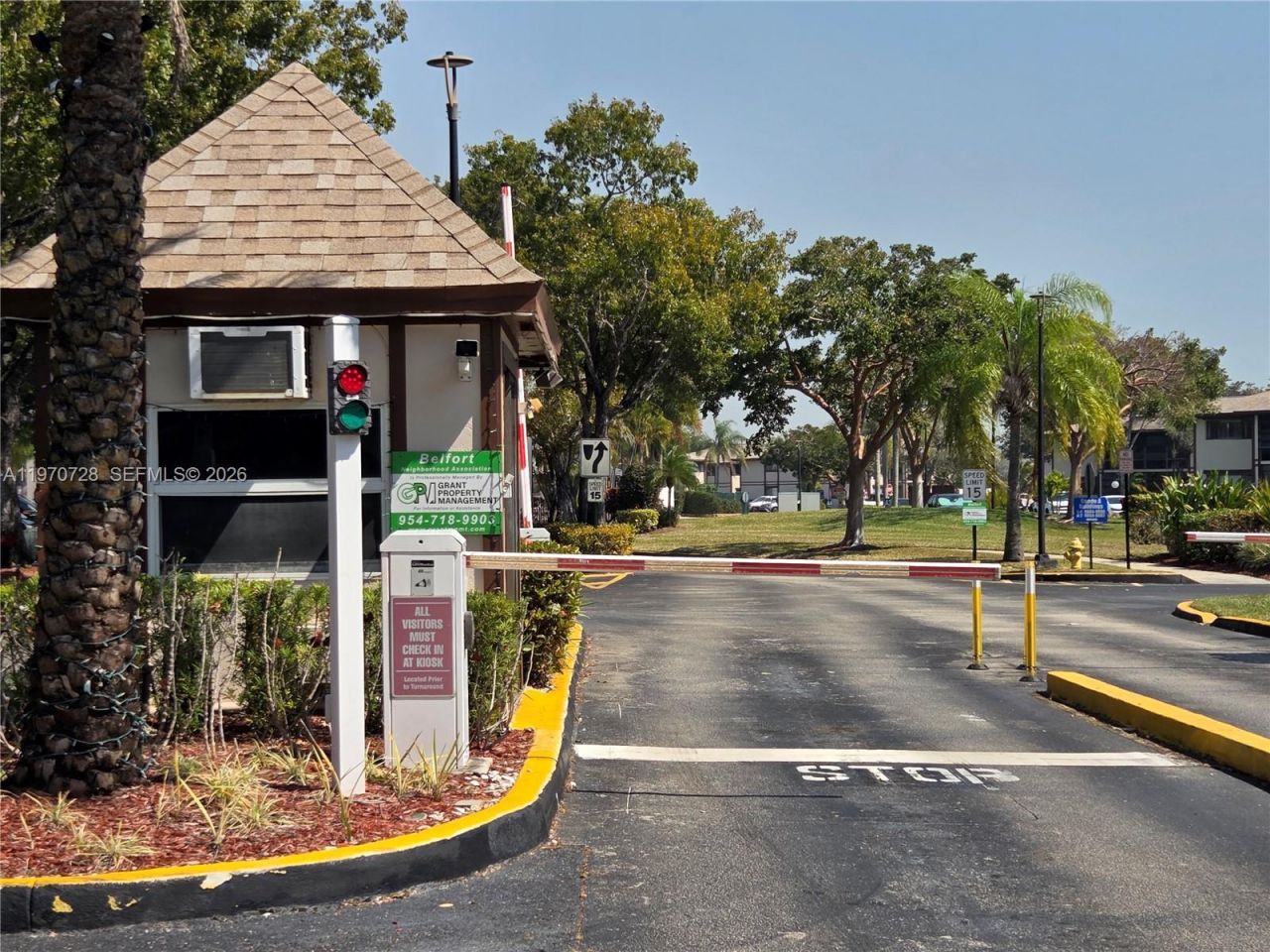 9842 Belfort Cir, Unit 214A4, Tamarac, FL 33321 Photo