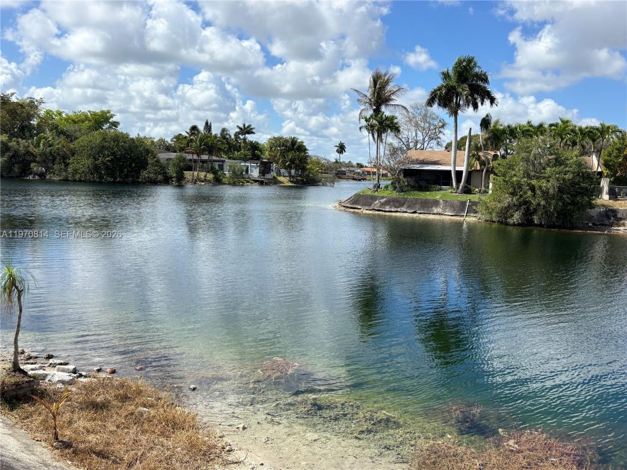 13772 Kendale Lakes Dr, Unit 1, Miami, FL 33183 Photo