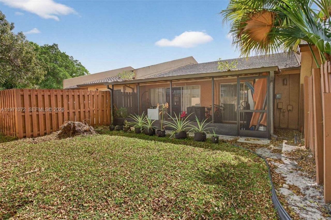 802 NW 79th Ter, Plantation, FL 33324 Photo