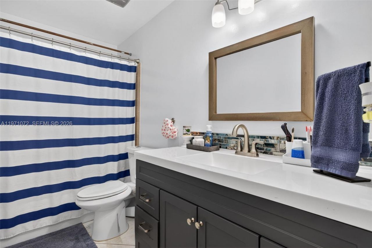 802 NW 79th Ter, Plantation, FL 33324 Photo