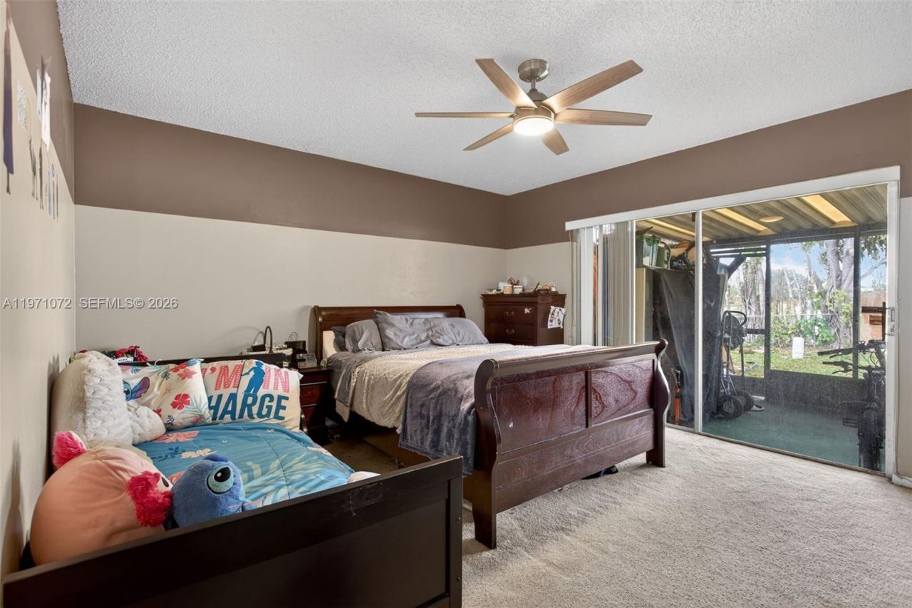 802 NW 79th Ter, Plantation, FL 33324 Photo