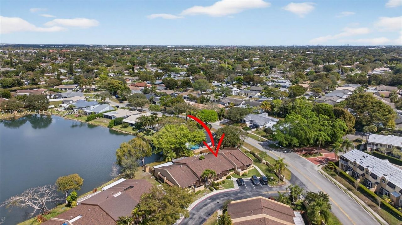 802 NW 79th Ter, Plantation, FL 33324 Photo