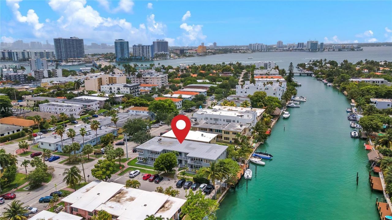 1905 Calais Dr , Unit 7, Miami Beach, FL 33141 Photo