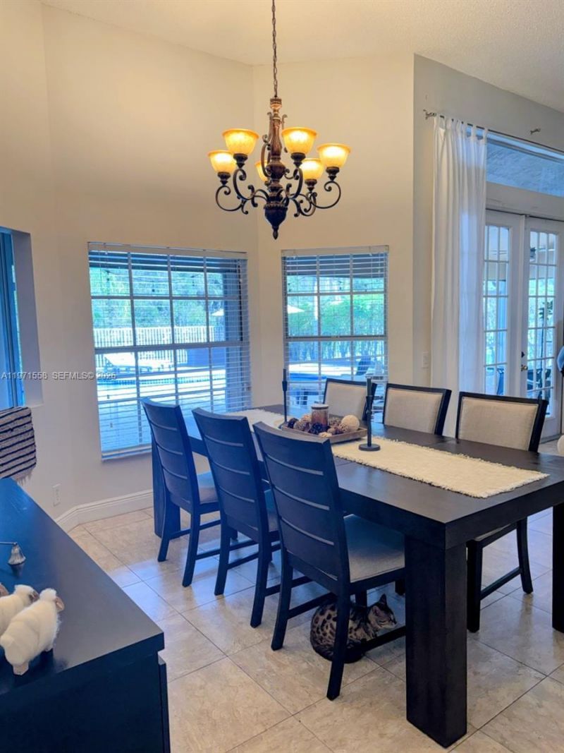 834 Verona Lake Dr, Weston, FL 33326 Photo