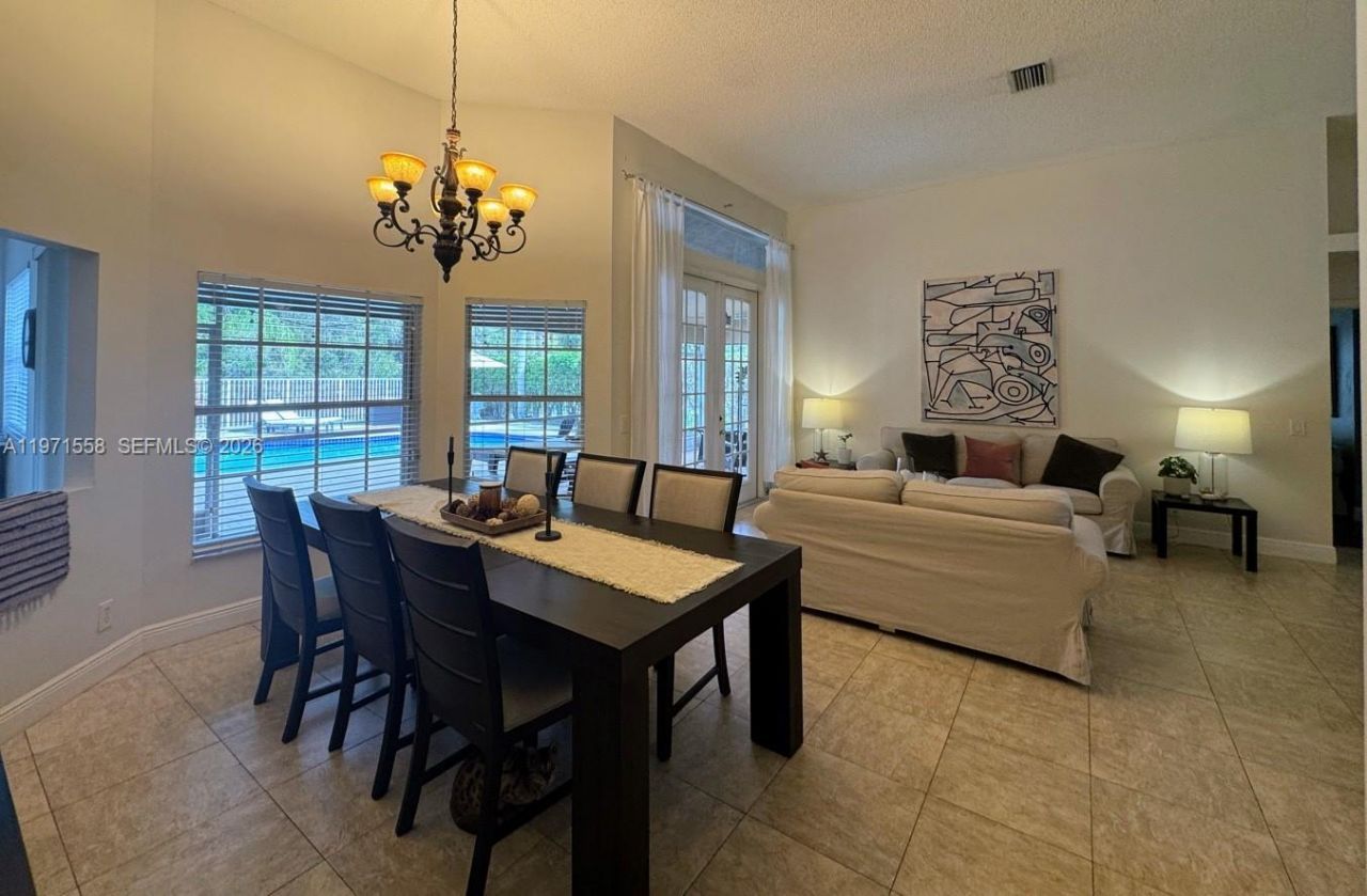 834 Verona Lake Dr, Weston, FL 33326 Photo