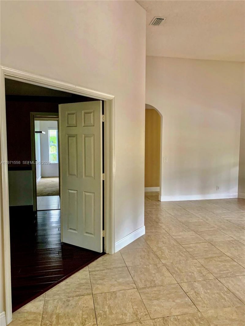 834 Verona Lake Dr, Weston, FL 33326 Photo