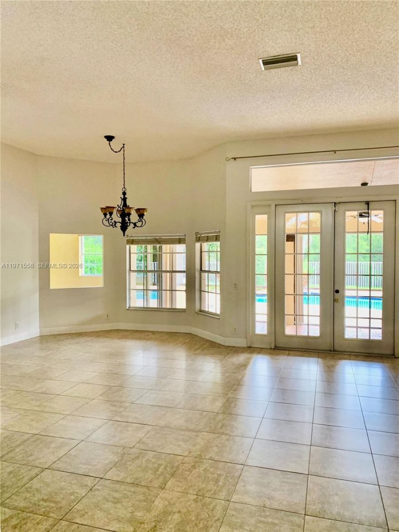 834 Verona Lake Dr, Weston, FL 33326 Photo