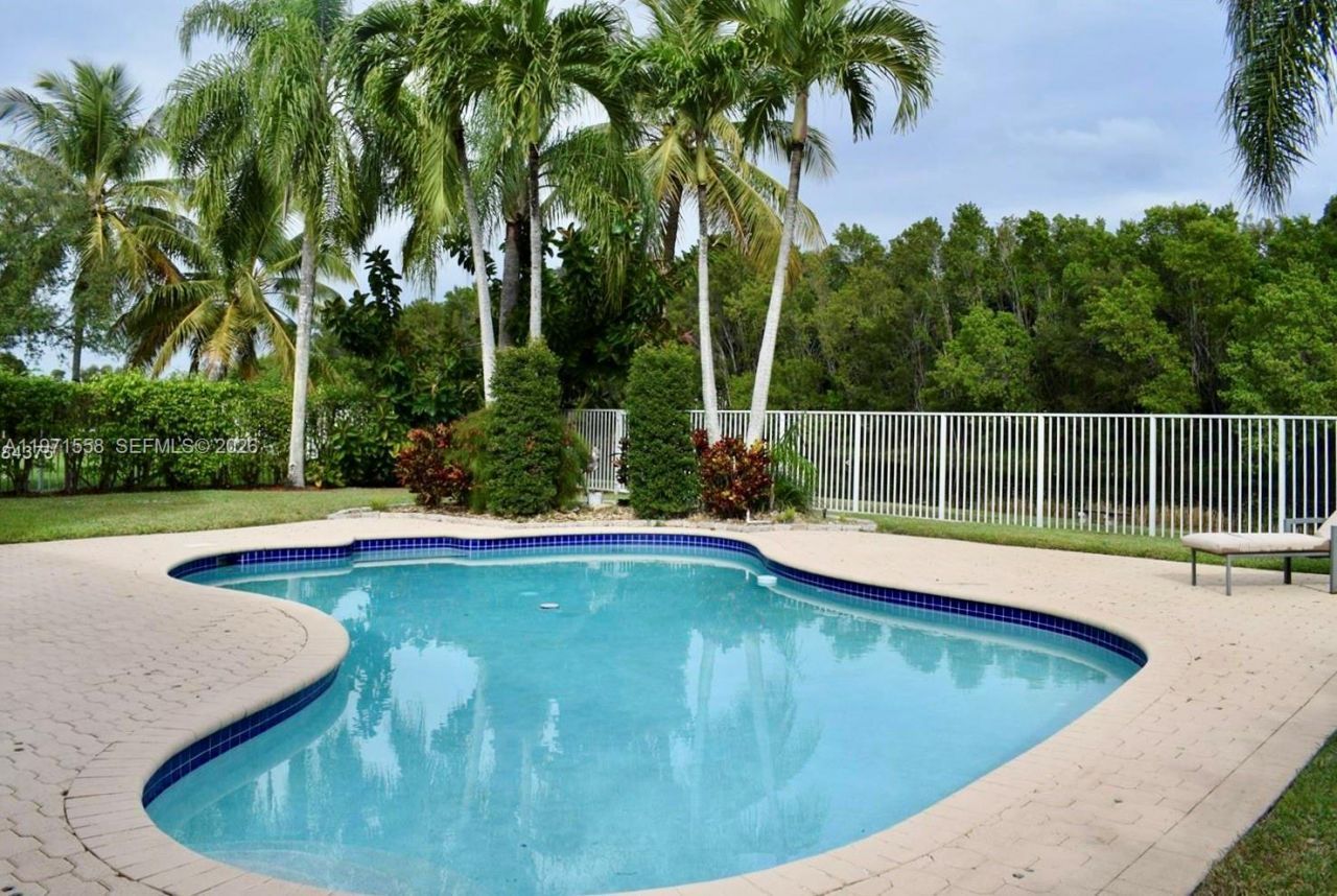 834 Verona Lake Dr, Weston, FL 33326 Photo