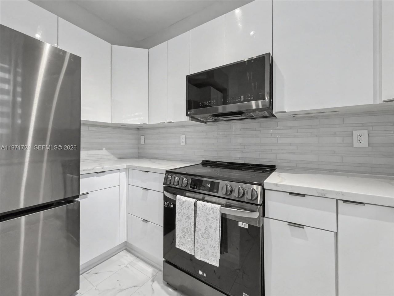 7876 NW 109th Path, Doral, FL 33178 Photo