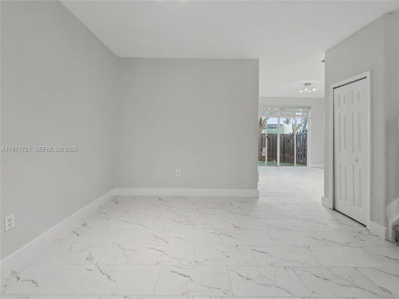 7876 NW 109th Path, Doral, FL 33178 Photo