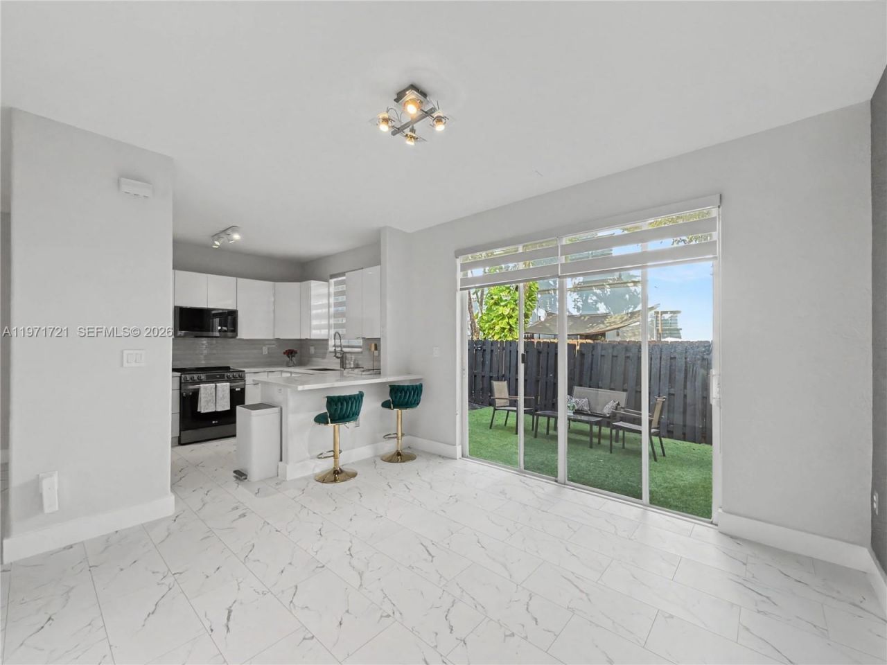 7876 NW 109th Path, Doral, FL 33178 Photo