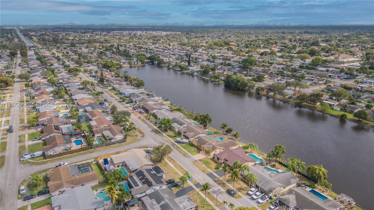 11901 NW 31st Pl, Sunrise, FL 33323 Photo